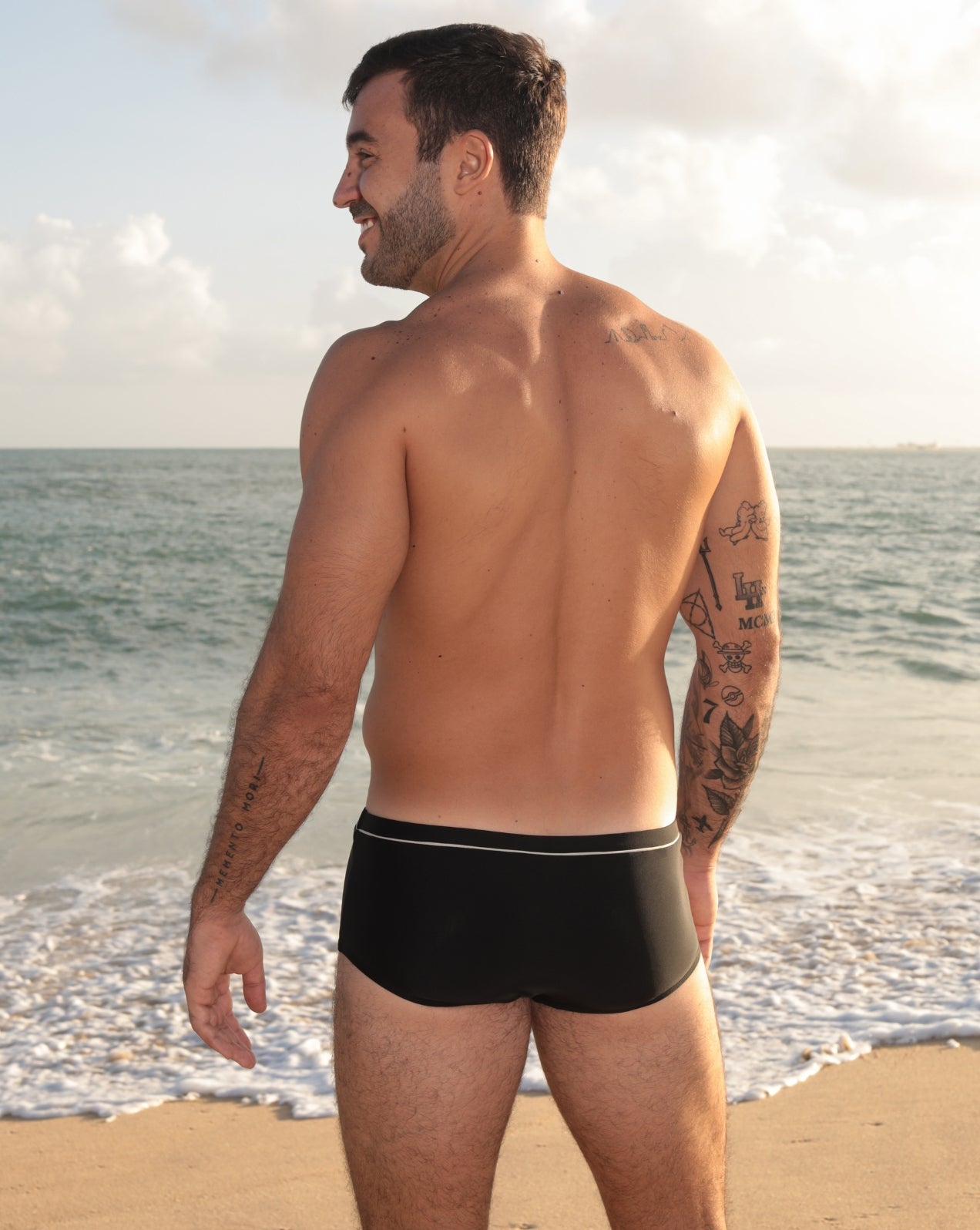 Sunga preta com listra off-white