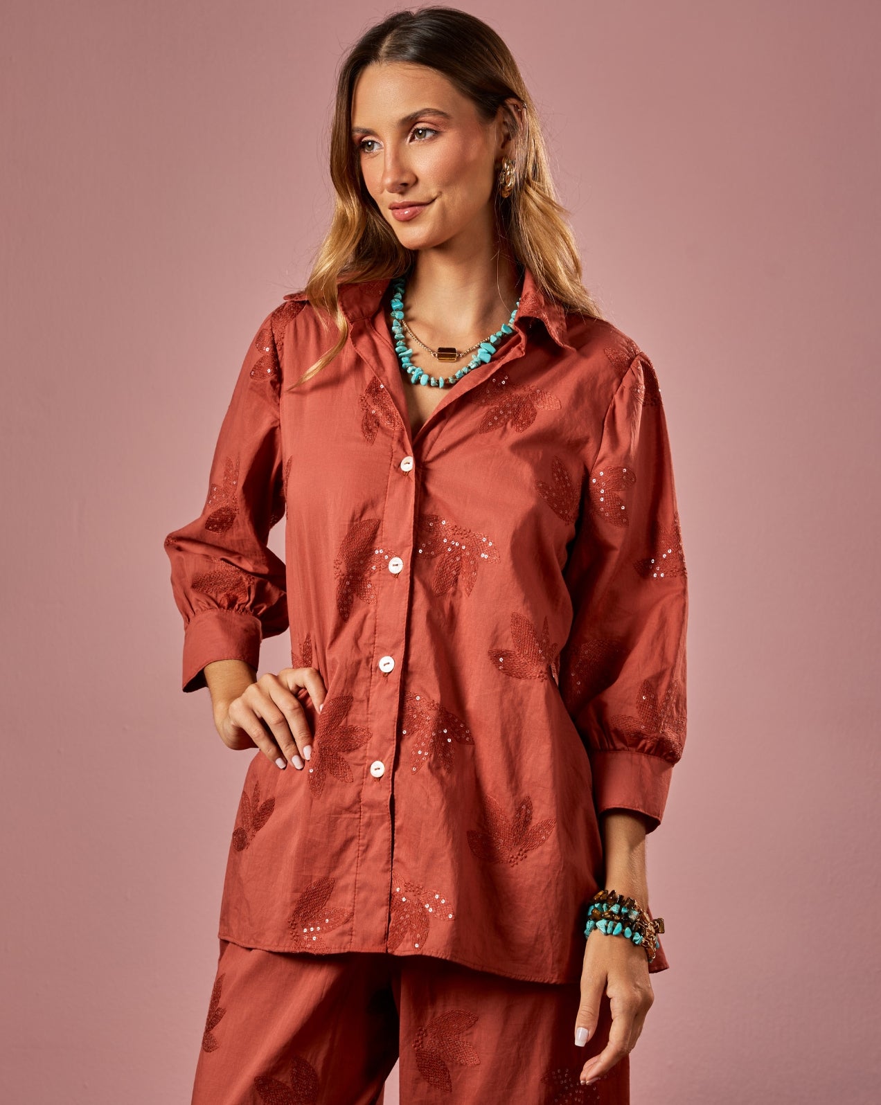 Camisa bordada flower terracota