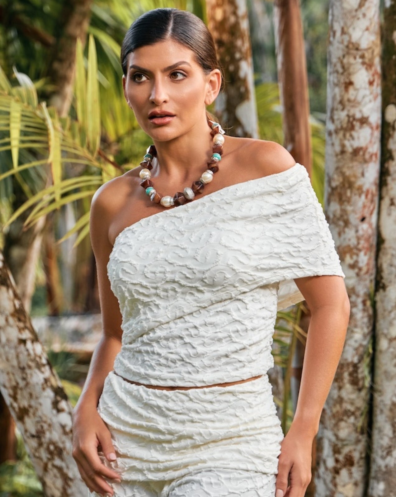 Cropped ombro único assimétrico ailes