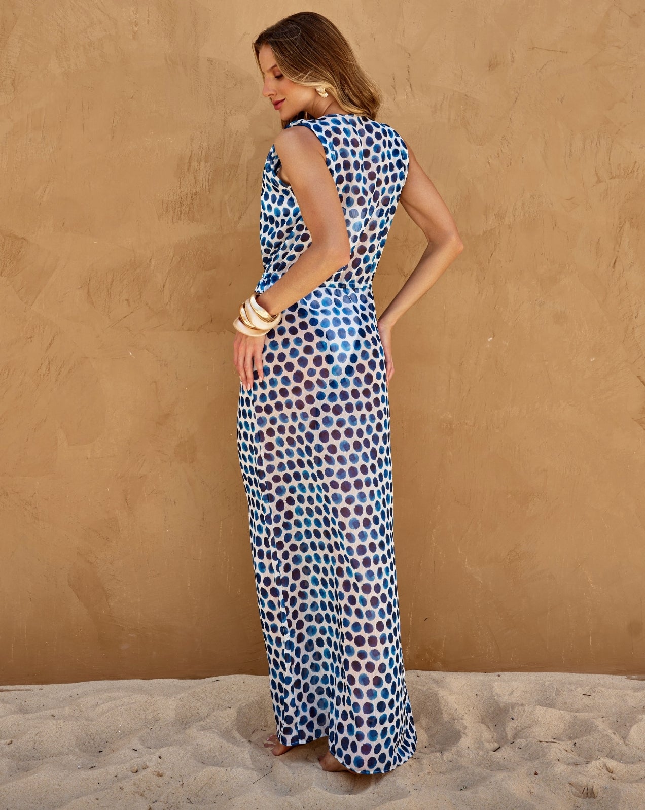 Vestido longo com abertura pois